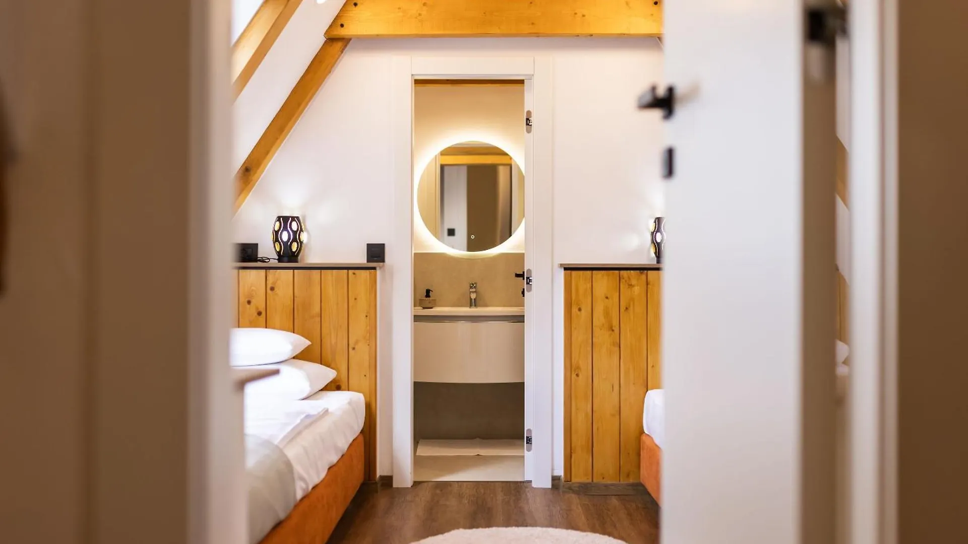 House Vuk Villa Kupjak Holiday home